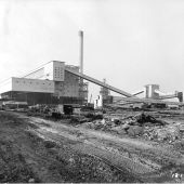 Castle Donington construction. 18 January 1956 Photo supplied by Andrew James Castle Donington construction