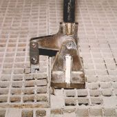 Innovative Floor Grater lifter 1