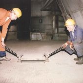 Innovative Floor Grater lifter 4