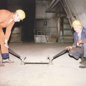 Innovative Floor Grater lifter 5