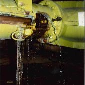 Condenser Valve Gland leak
